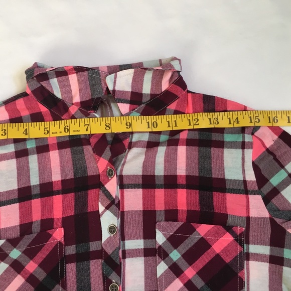 VANITY TOP PLAID BUTTON DOWN SIZE M - Picture 7 of 8